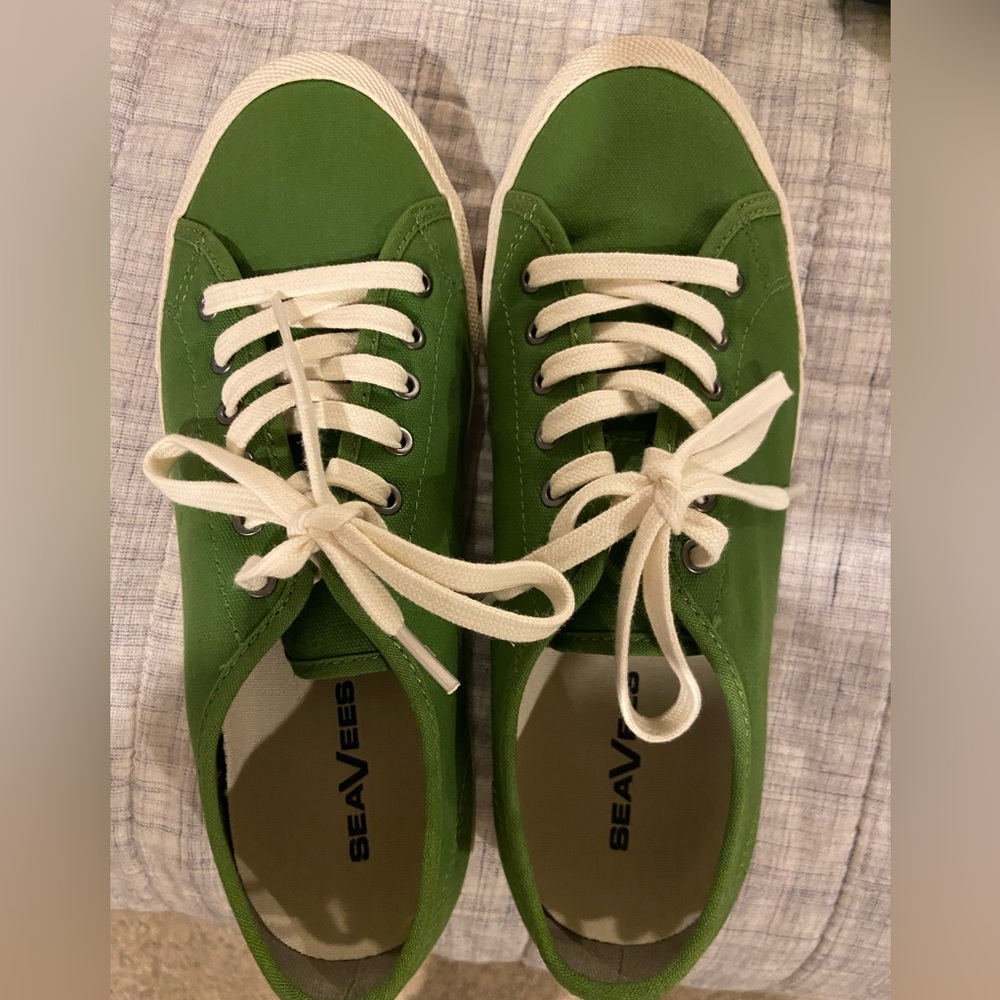 EUC Sea Vee tennis shoes
